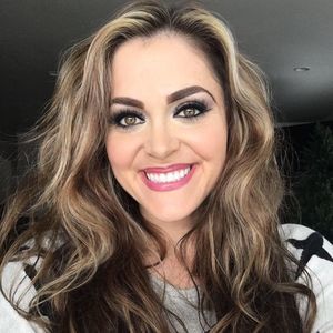 Meet your Posher, Sierra